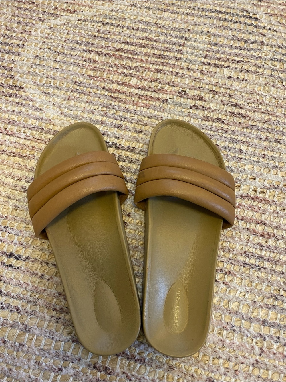 Beatrice Valenzuela Classic Sandal in Sand size 9
